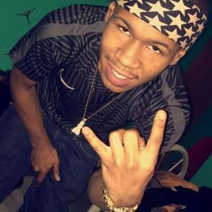 Meet your Posher, Wayne